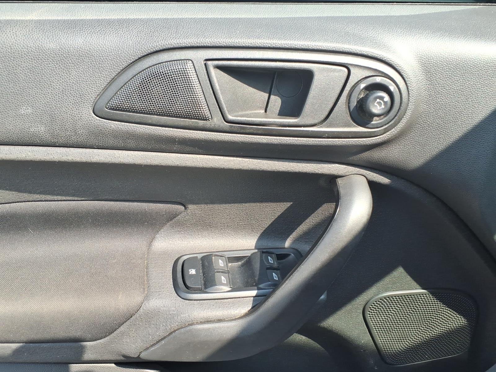 Used 2019 Lightning Blue Ford SE image 25