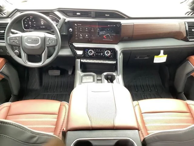 2026 GMC Sierra 3500HD Denali Ultimate - Photo 24