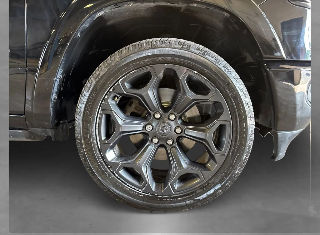 Certified Used 2022 Diamond Black Ram Limited image 19