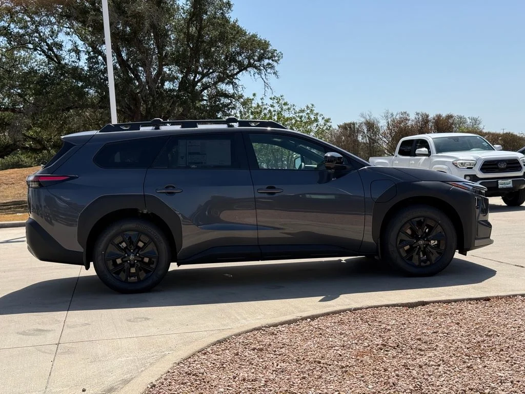 New 2026 Pavement Toyota  image 5