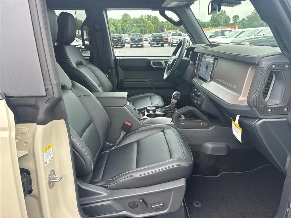 New 2026 Desert Sand Ford Outer Banks® image 12