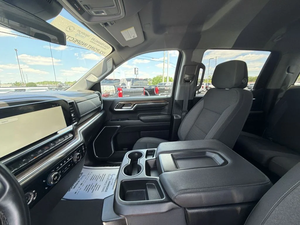 Used 2024 Gray Chevrolet LT image 11