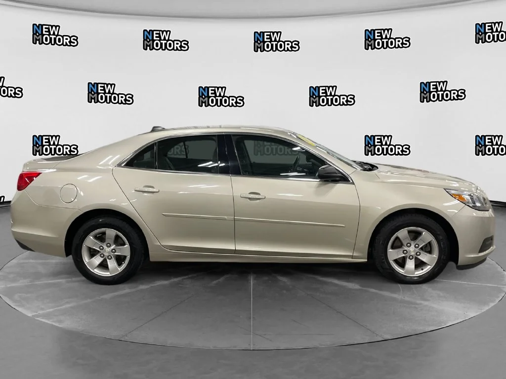 Used 2013 Champagne Silver Chevrolet LS image 6