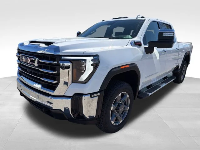 New 2026 White GMC SLT image 3