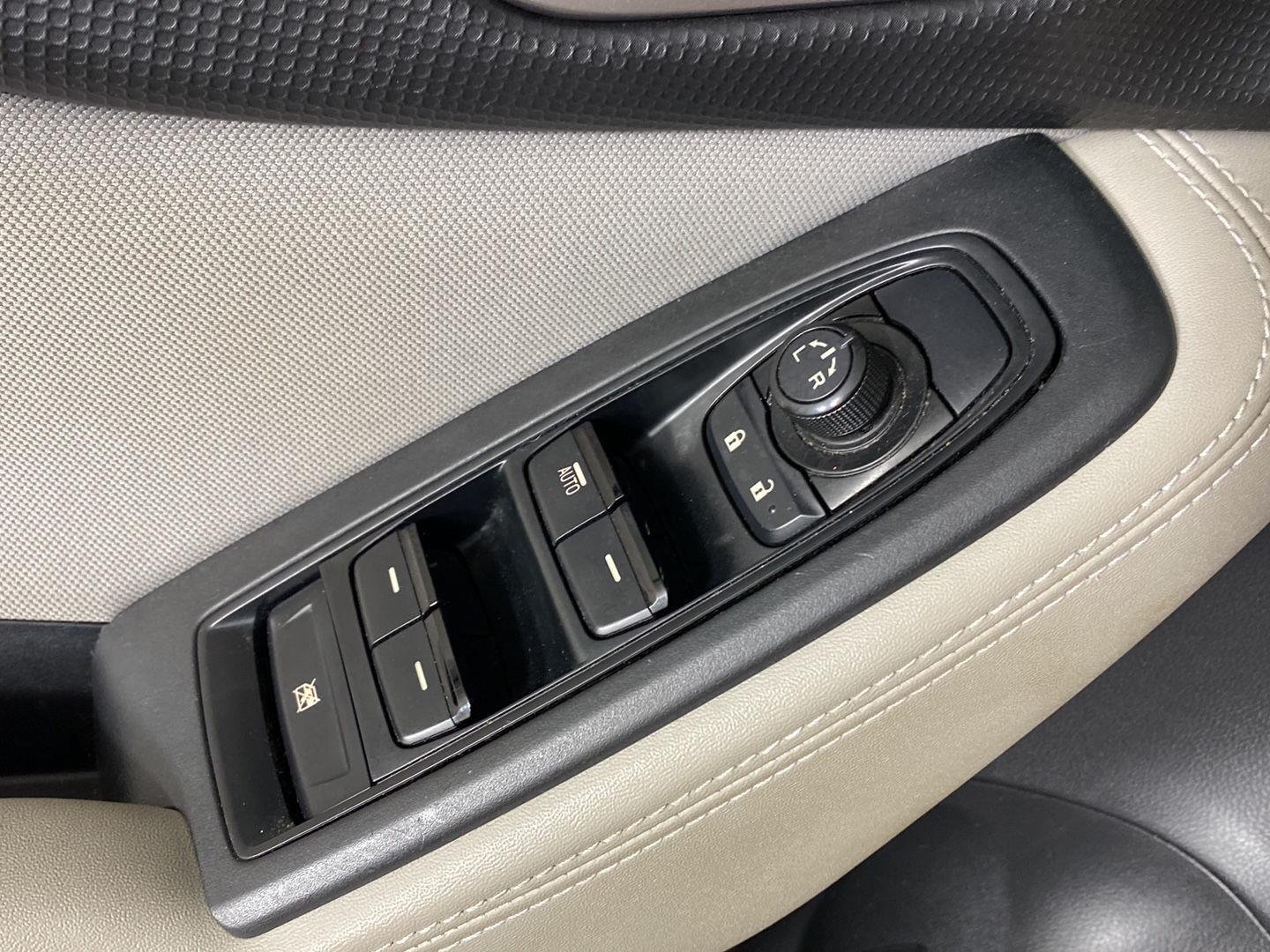 Used 2021 Crystal White Pearl Subaru Base image 25