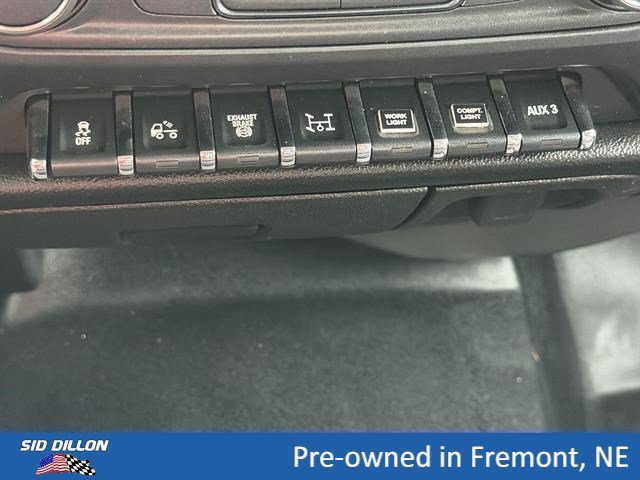 Used 2022 Summit White Chevrolet Work Truck image 11
