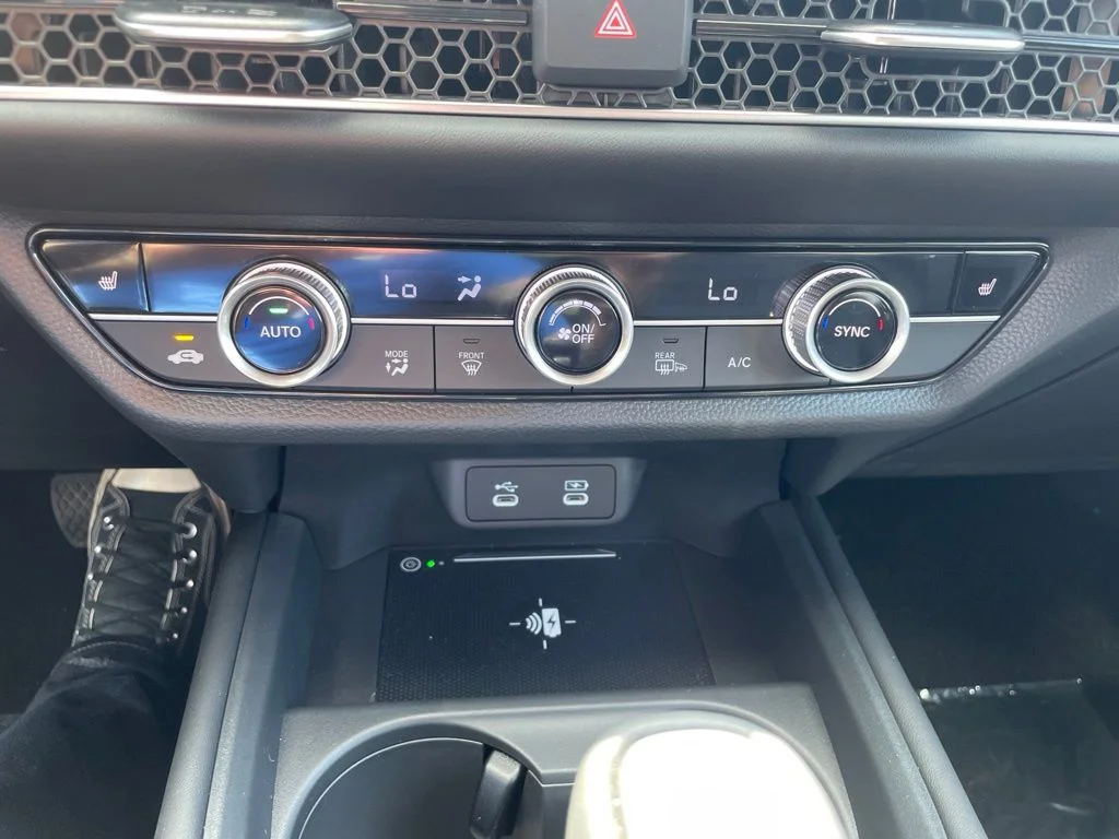 New 2027 Platinum White Pearl Honda EX-L AWD image 11