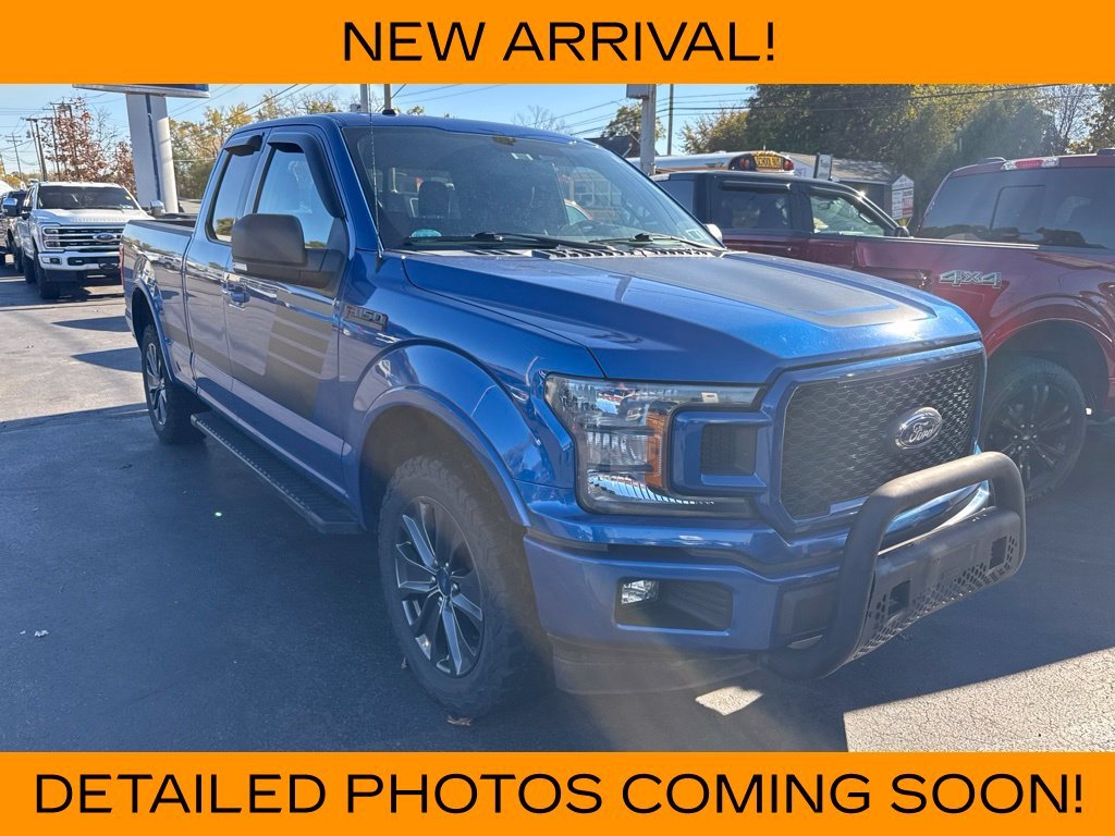 Used 2018 Lightning Blue Ford XLT image 2