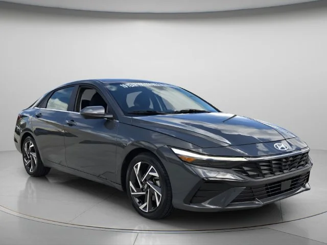 Used 2024 Gray Hyundai Limited image 8