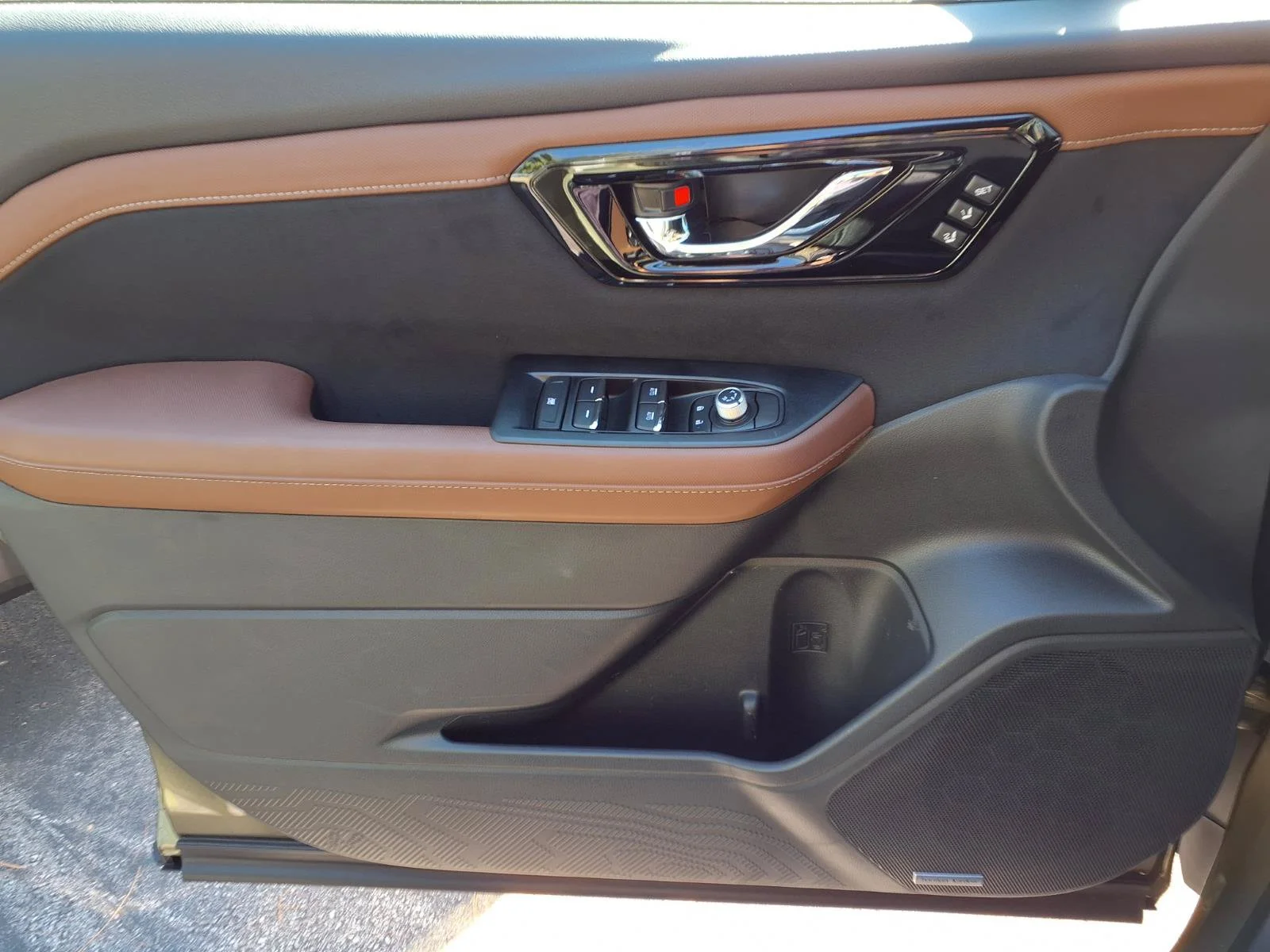 New 2026 AUTUMN GREEN METALLIC Subaru Touring image 11