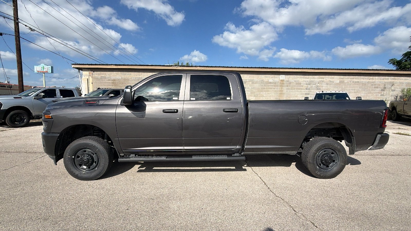 New 2026 Granite Crystal Metallic Clear-Coat Exterior Paint RAM Tradesman image 8