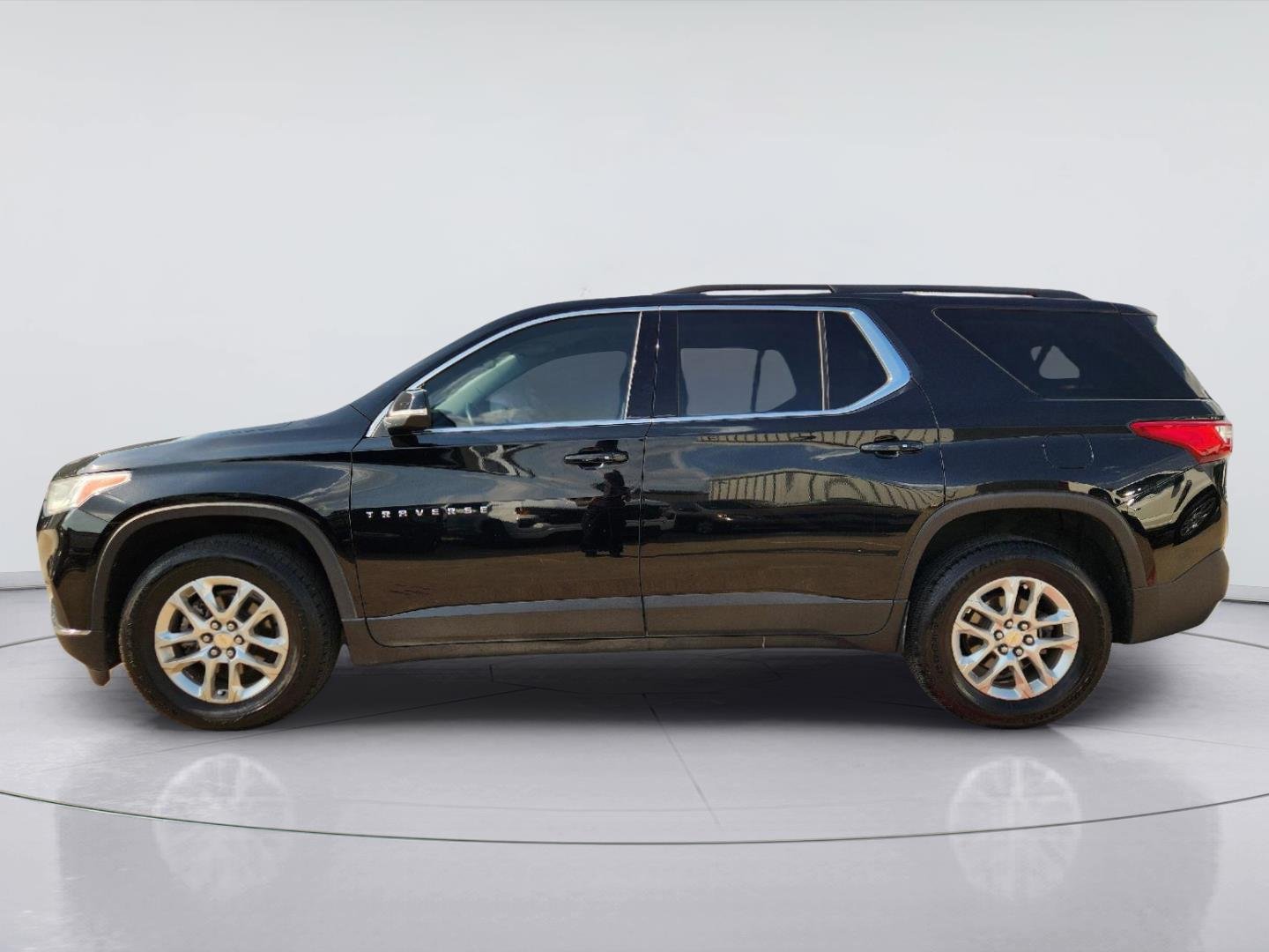 2021 Chevrolet Traverse LT Cloth Black at Mac Haik Chevrolet