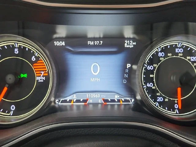 Used 2019 Gray Jeep Limited image 13