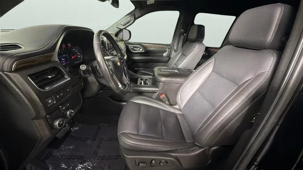 Used 2021 BLACK Chevrolet LT image 17