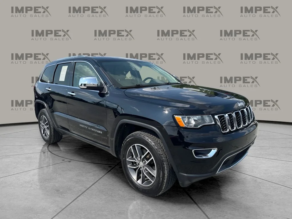 Used 2018 Black Jeep Limited image 4