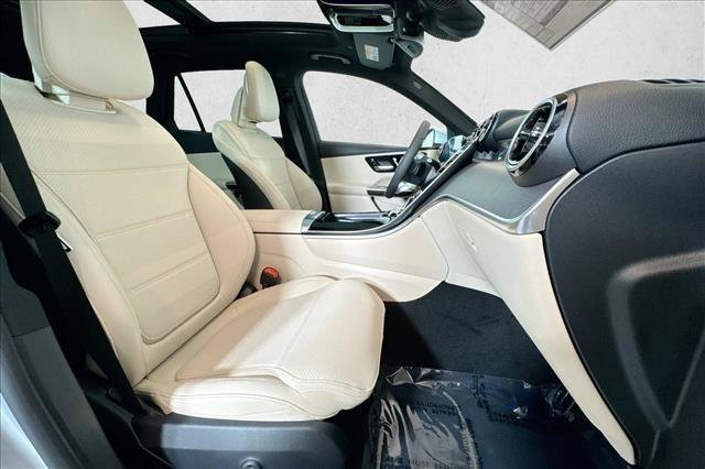 New 2026 Cirrus Silver Metallic Mercedes-Benz GLC 300 image 56