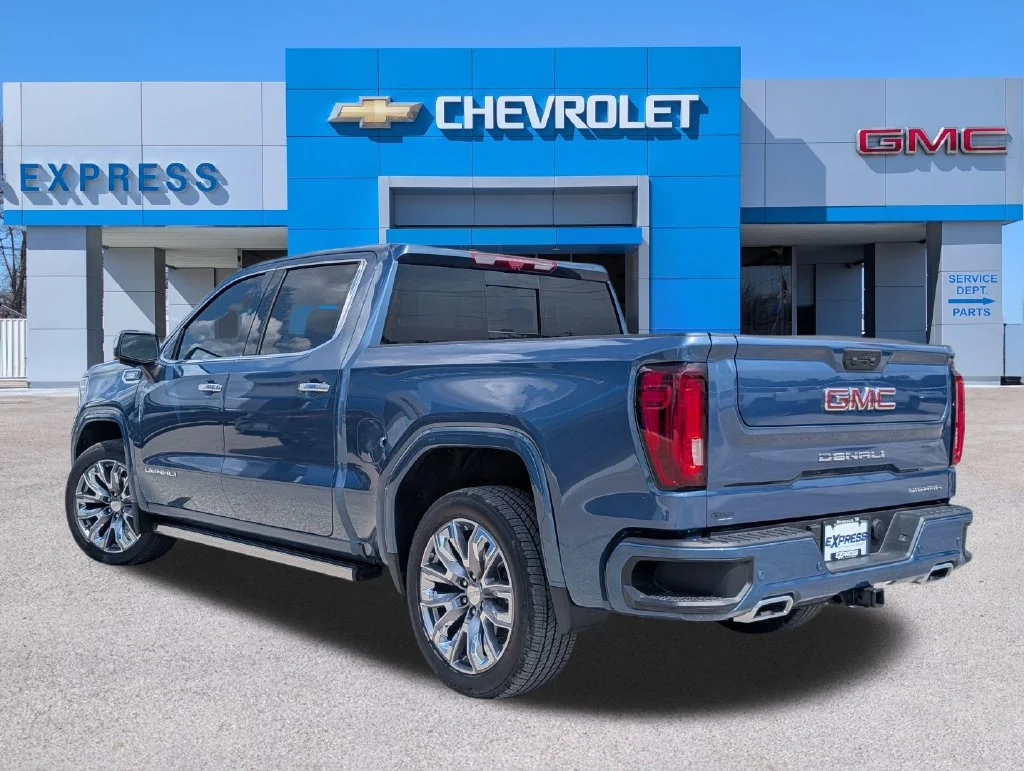 Used 2026 Blue GMC Denali image 5