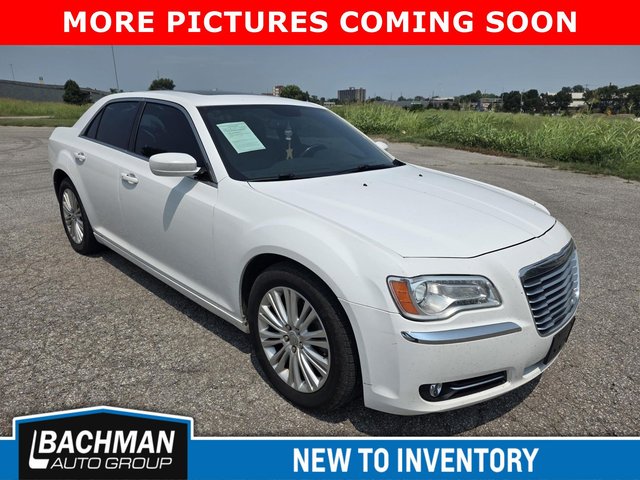 2013 Chrysler 300 BASE