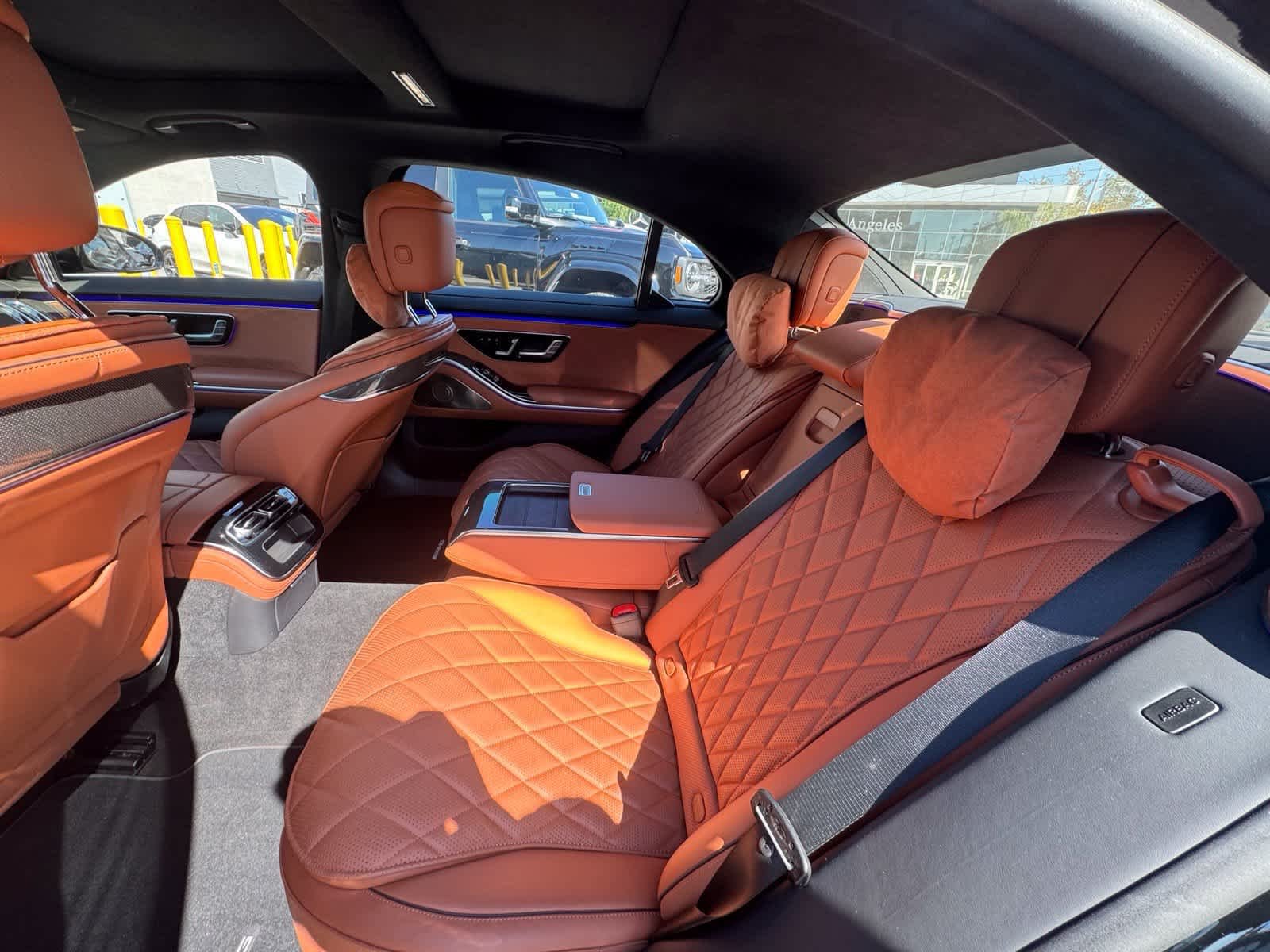 Used 2023 Black Mercedes-Benz S 580e image 5