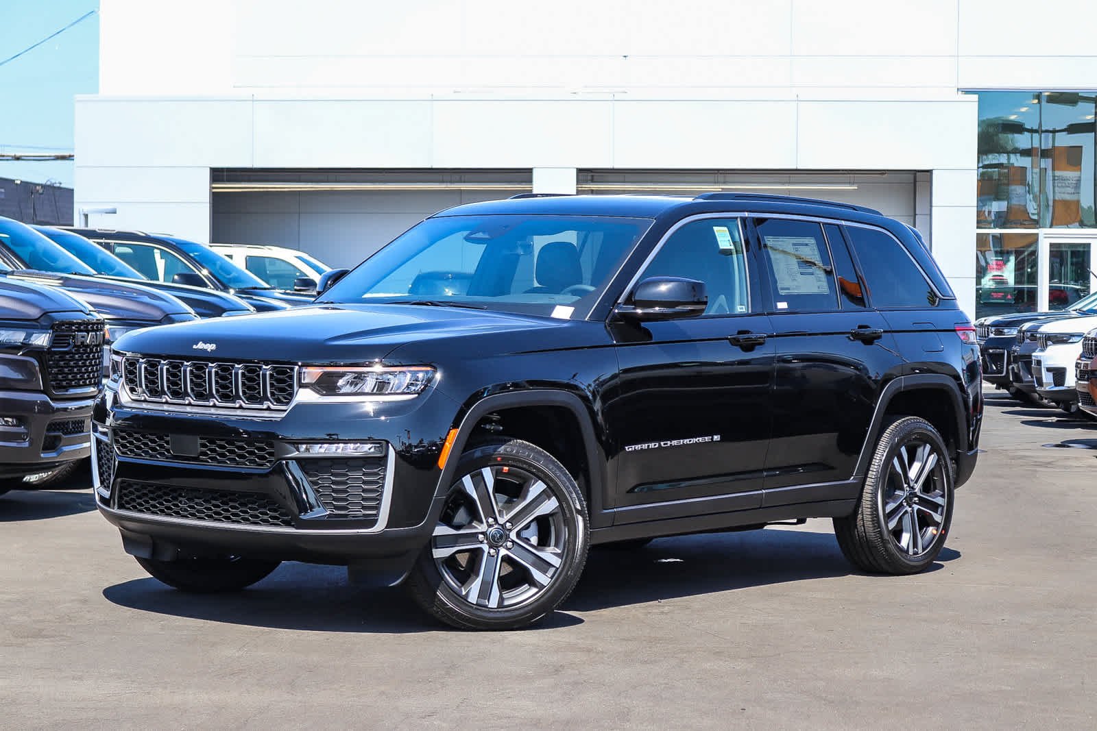 2027 Jeep Grand Cherokee Limited