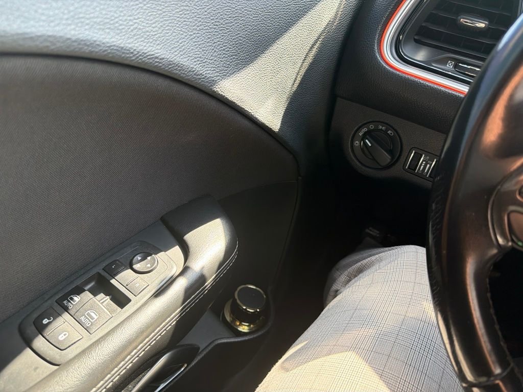 Used 2019 Gray Dodge SXT image 12