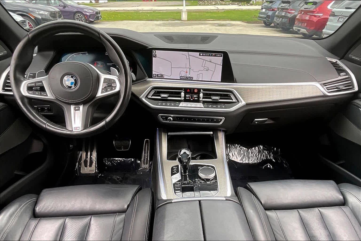 Used 2021 Carbon Black Metallic BMW xDrive40i image 15