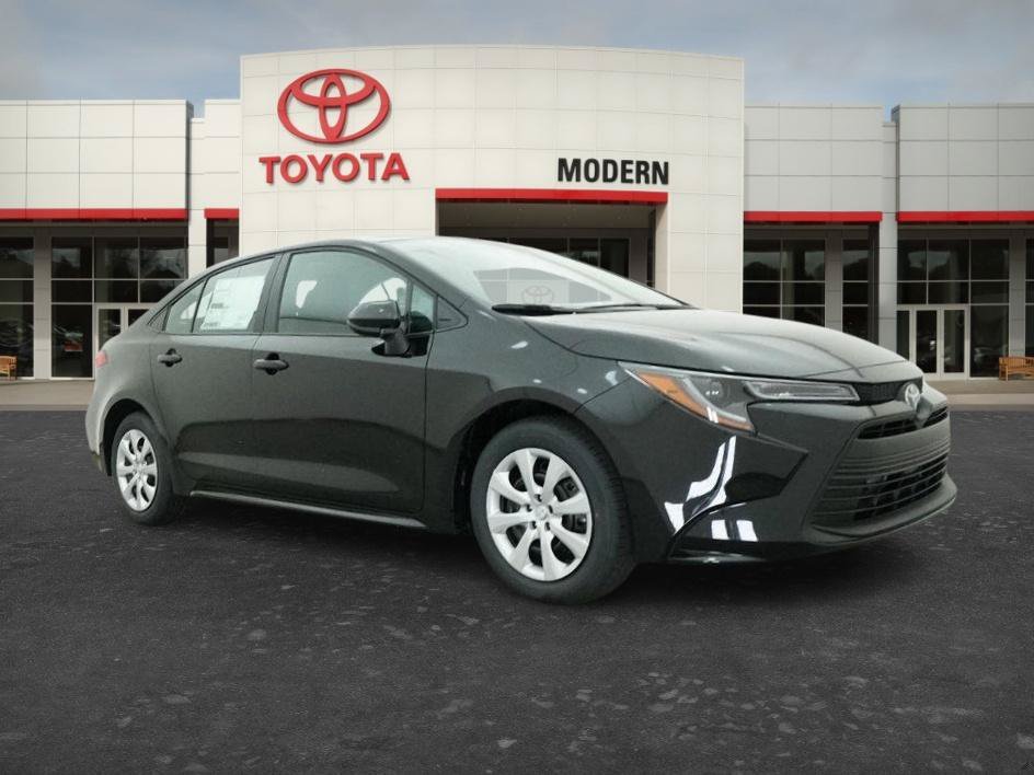 New 2026 Midnight Black Met Toyota LE image 9