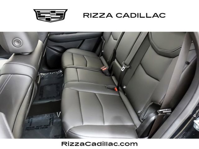Used 2022 Stellar Black Metallic Cadillac Luxury image 11