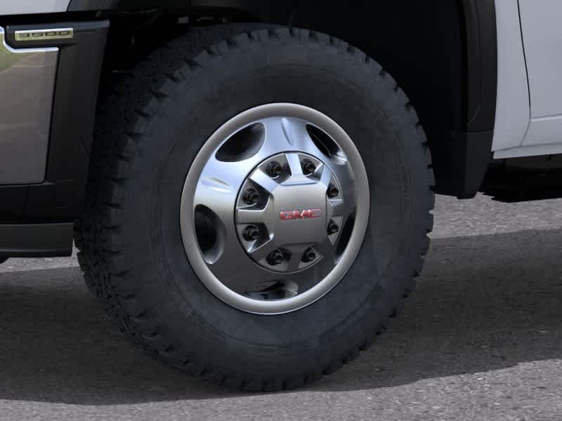 2026 GMC Sierra 3500 Chassis Cab Pro - Photo 9