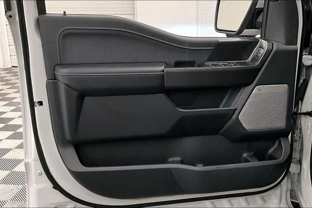 Used 2024 Avalanche Ford Lariat image 19