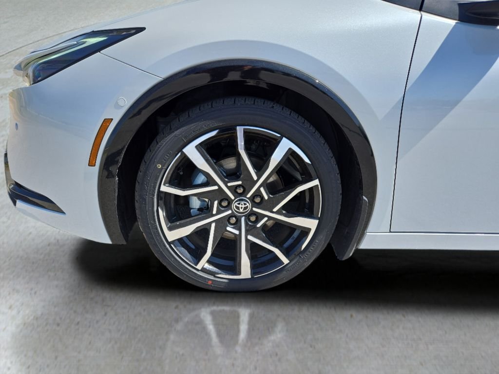 2026 Toyota Prius Plug-in Hybrid XSE Premium - Photo 26