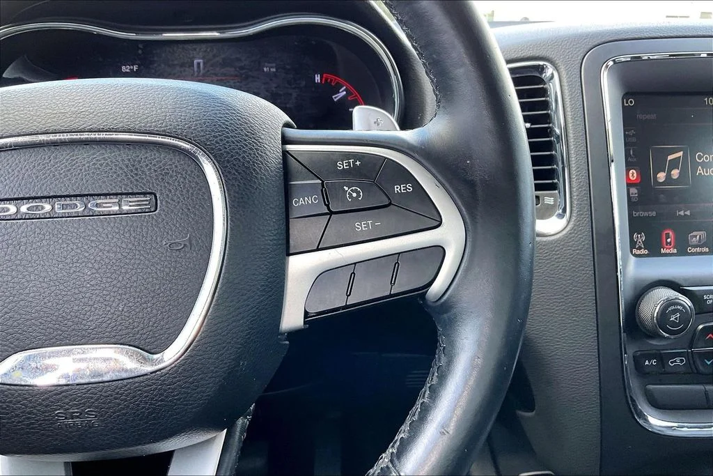 Used 2015 Silver Dodge Limited image 11