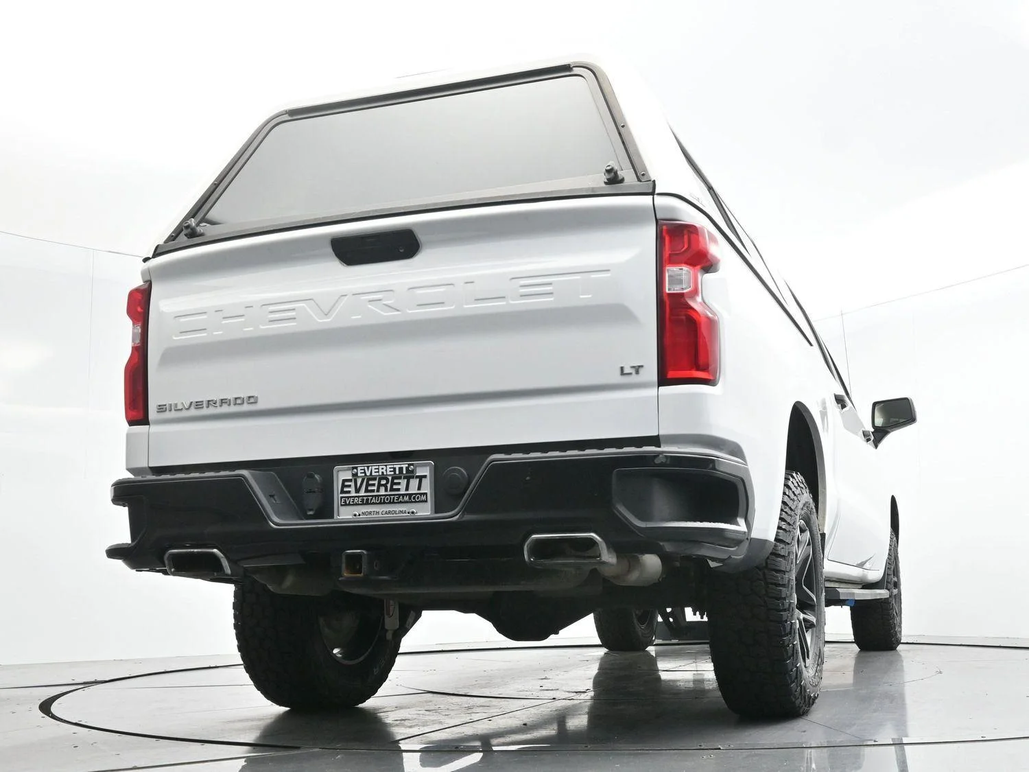 Used 2022 Summit White Chevrolet LT Trail Boss image 47