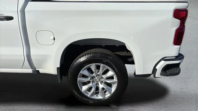 Used 2022 Summit White Chevrolet Custom image 34