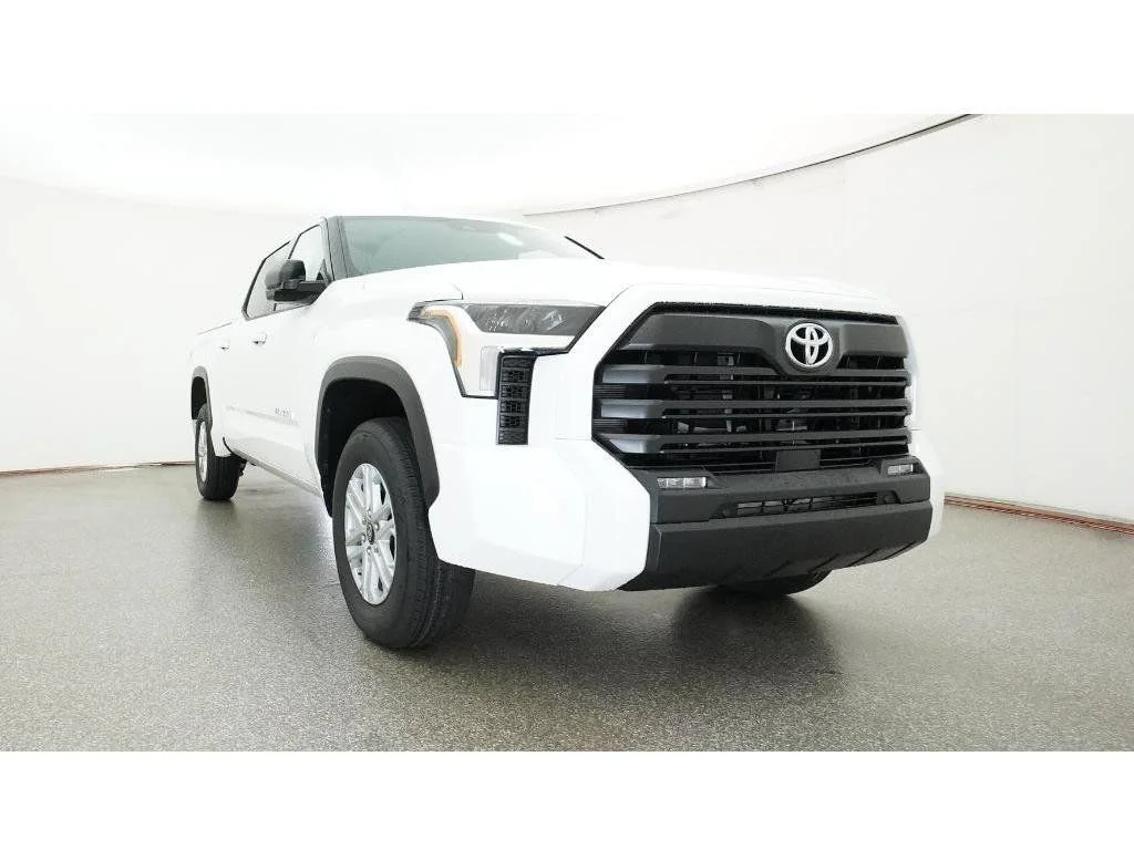 New 2026 Ice Cap Toyota SR5 image 37