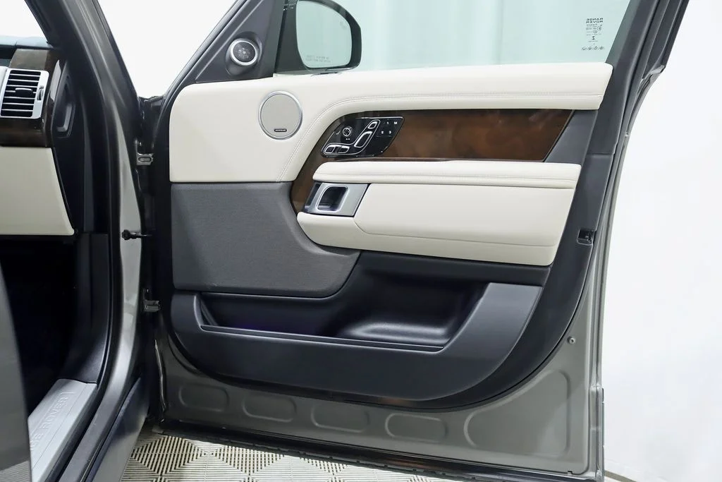 Used 2021 Gray Land Rover Westminster image 37