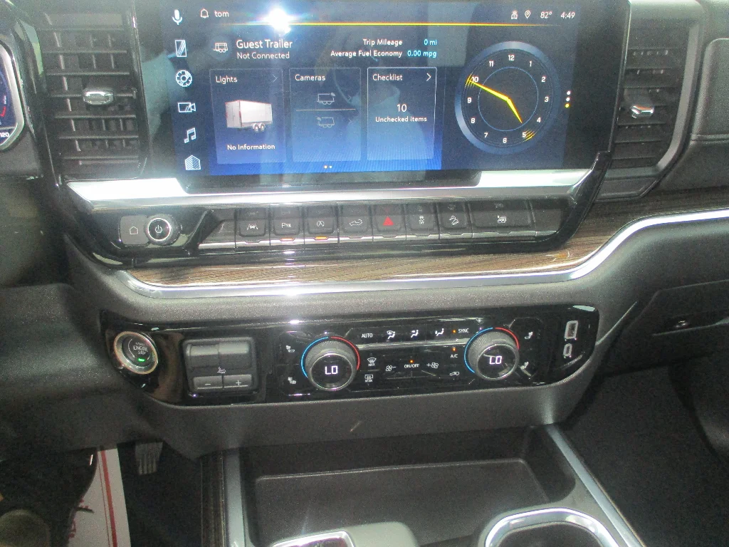 Used 2024 STERLING GRAY METALLIC Chevrolet LT Trail Boss image 5