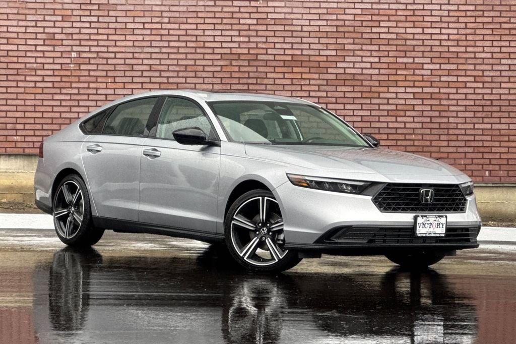 New 2026 Solar Silver Metallic Honda SE image 2