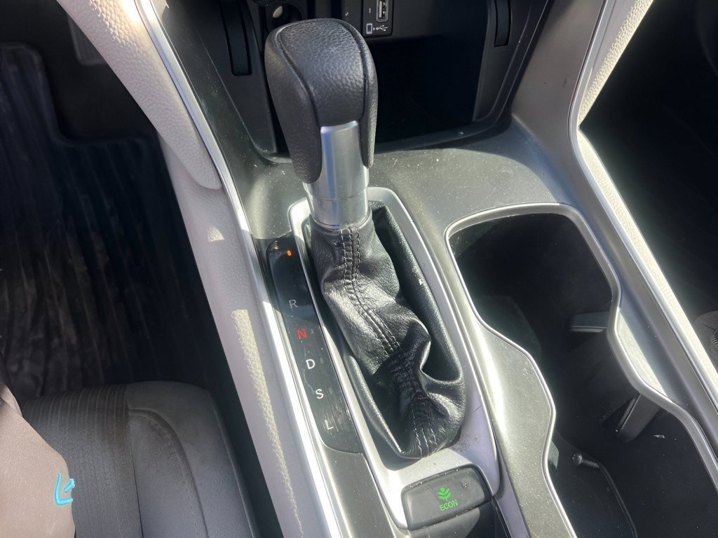 Certified Used 2018  Honda EX image 26