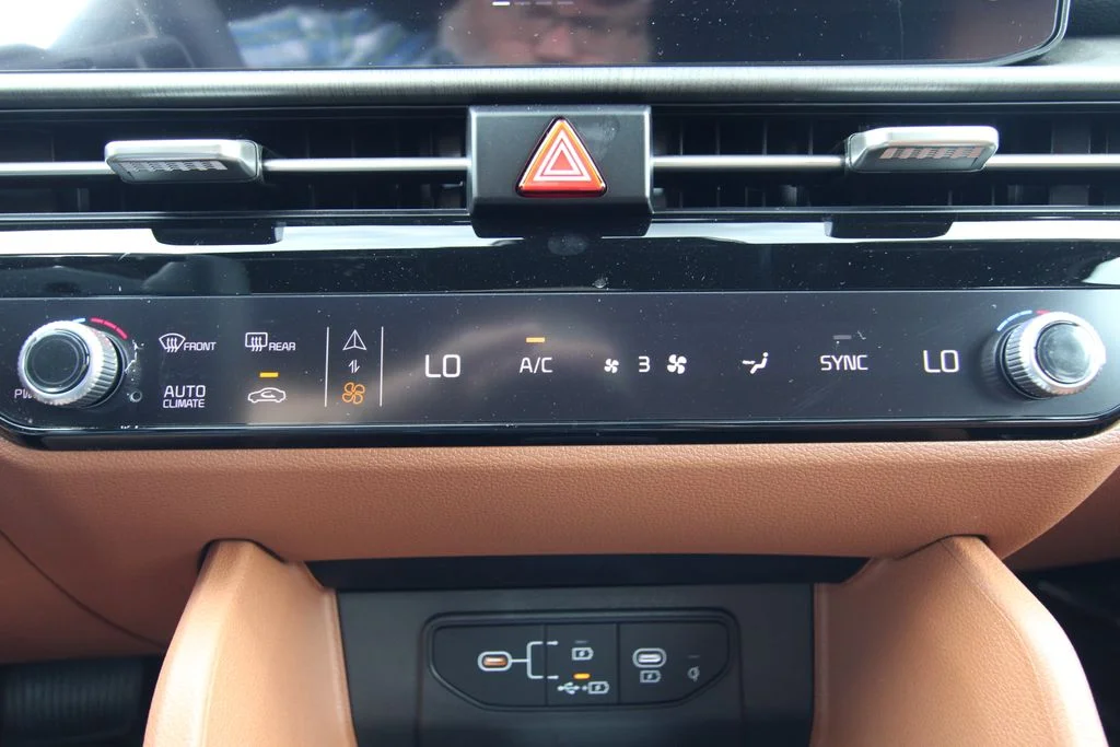 New 2026 Gray Kia  image 30