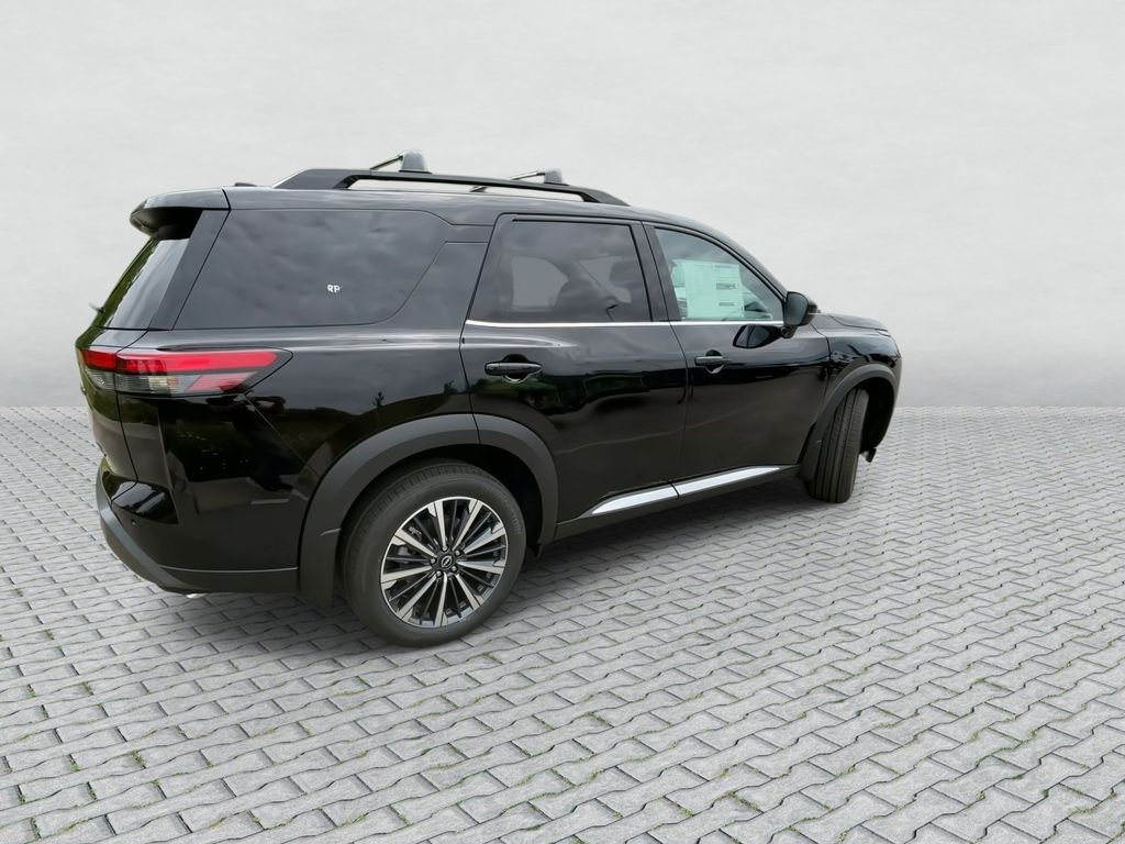 New 2026 Black Nissan Platinum image 8