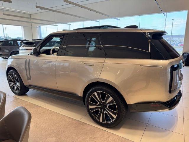 New 2026 Batumi Gold Land Rover SE image 6