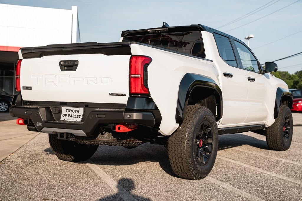 2026 Toyota Tacoma TRD Pro - Photo 8