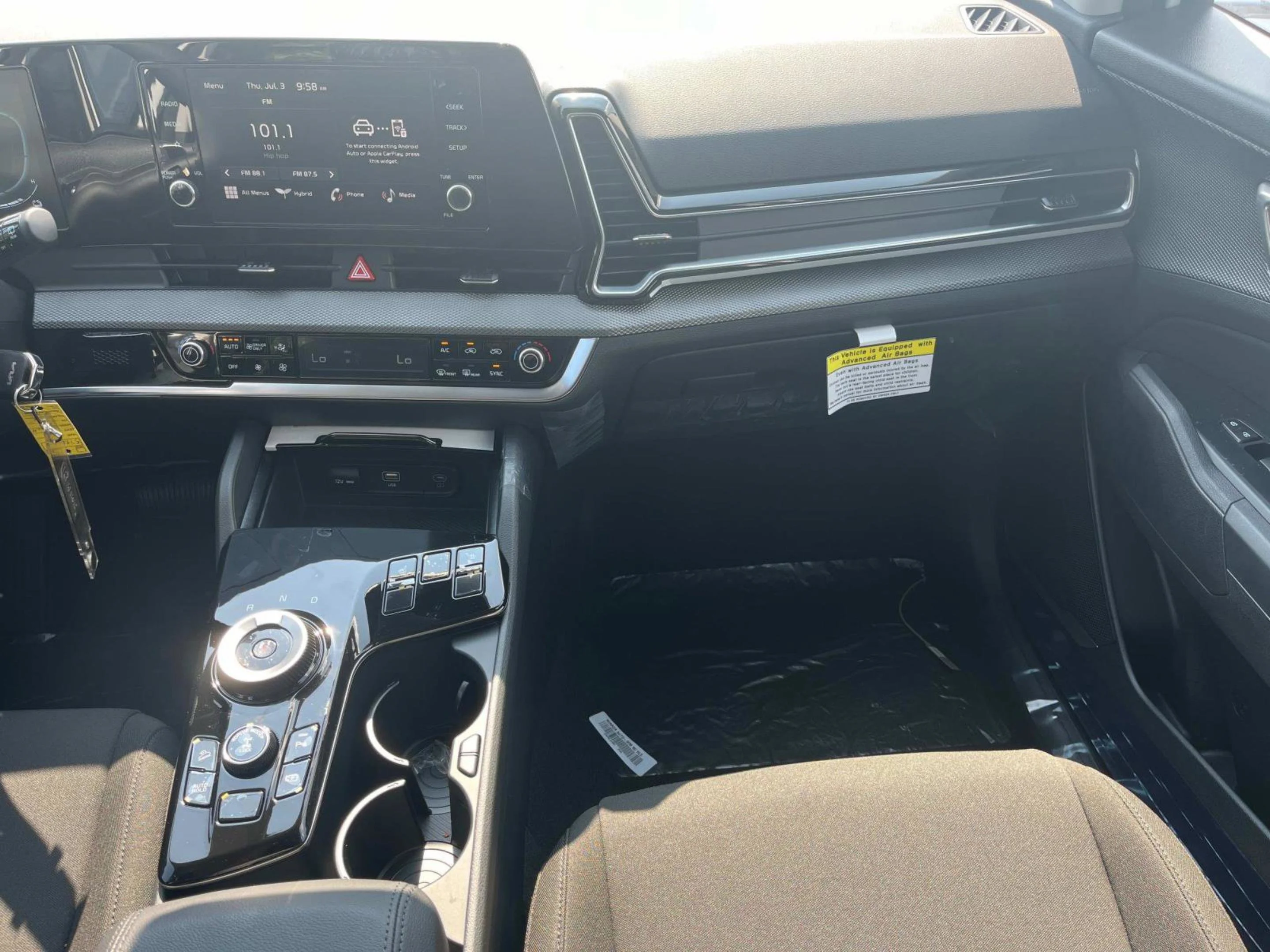 2025 Kia Sportage LX Hybrid - Photo 14