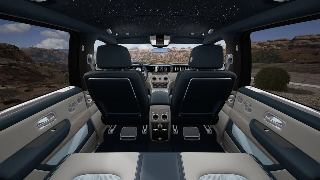 New 2027 Blue Rolls-Royce  image 7