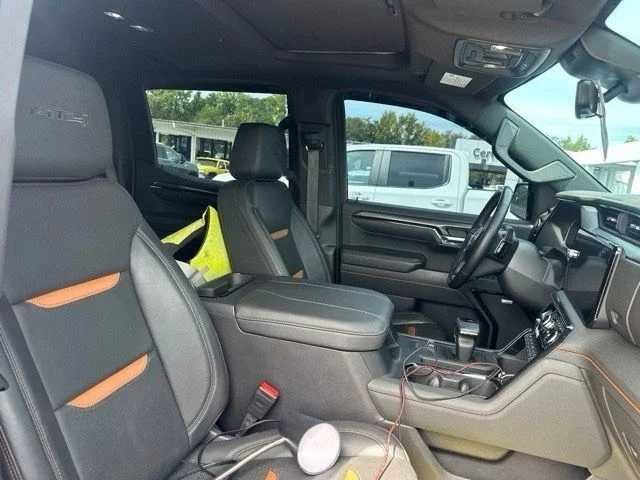 Used 2024 Silver GMC AT4 image 28