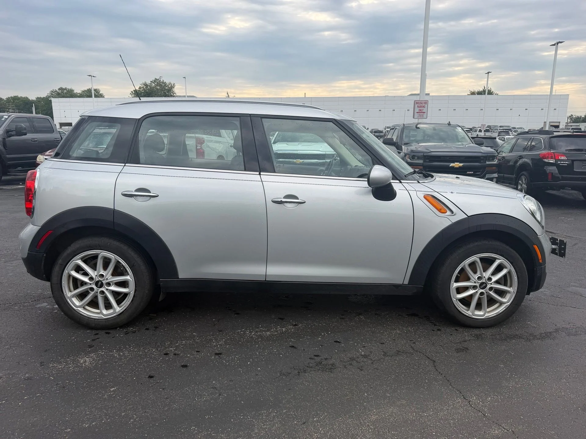 Used 2015 Silver MINI Base image 5