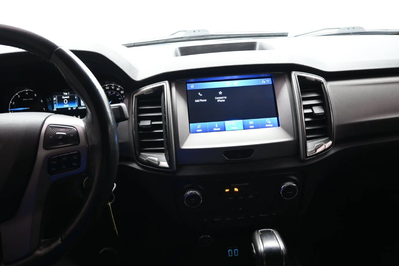 Used 2019 Lightning Blue Metallic Ford XLT image 31