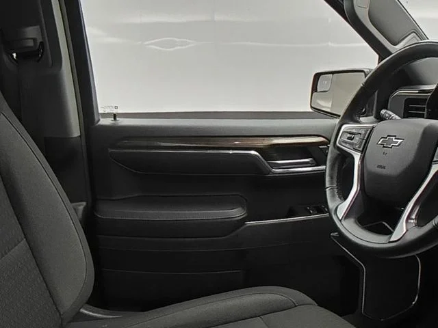 Used 2023 Red Chevrolet LT Trail Boss image 34