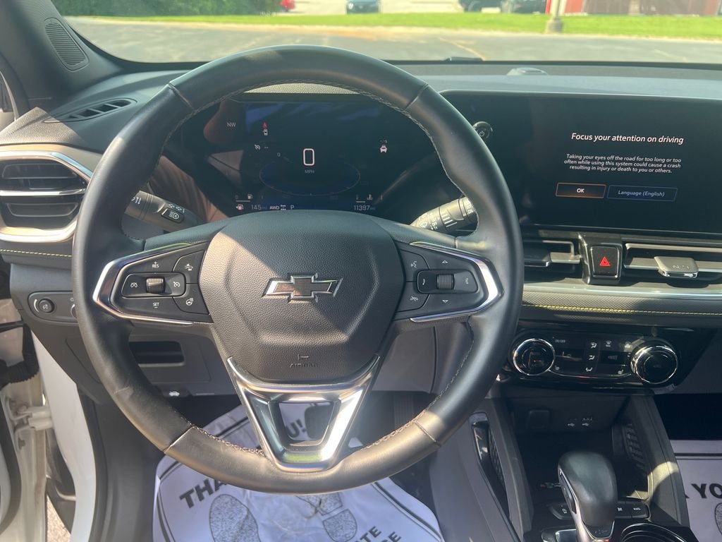 Used 2024 White Chevrolet ACTIV image 14